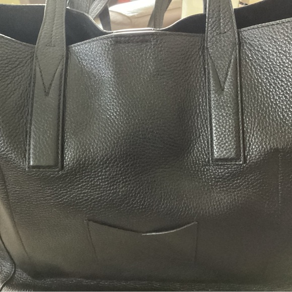 MICHAEL KORS LEATHER TOTE - Picture 6 of 9